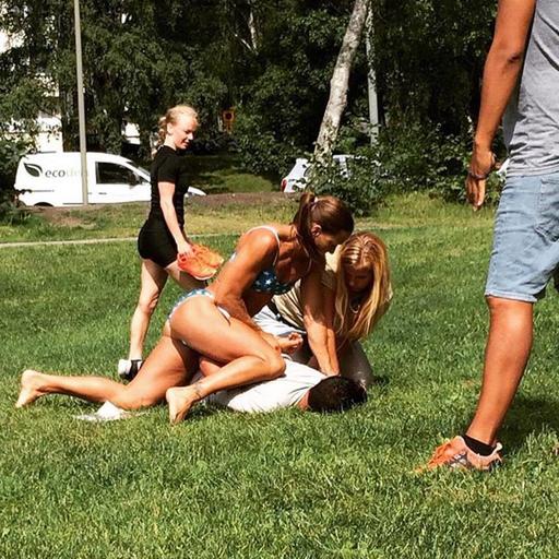 Bikini-clad Swedish cop makes arrest while sunbathing